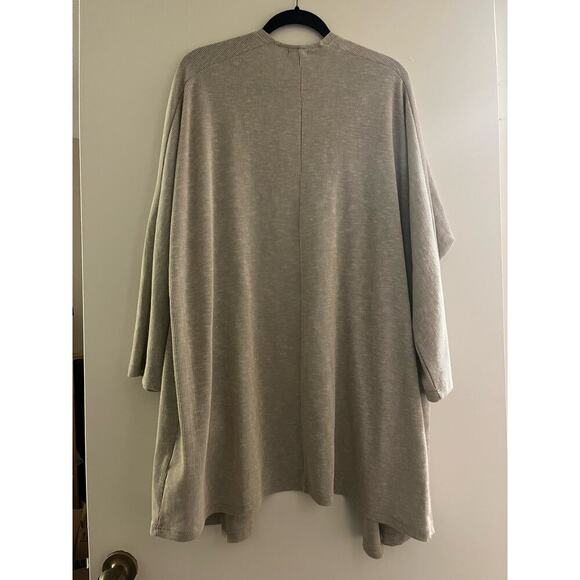 Anthropologie Donni Grey White Long Sleeve Kimono Sz OSFM - Picture 6 of 6